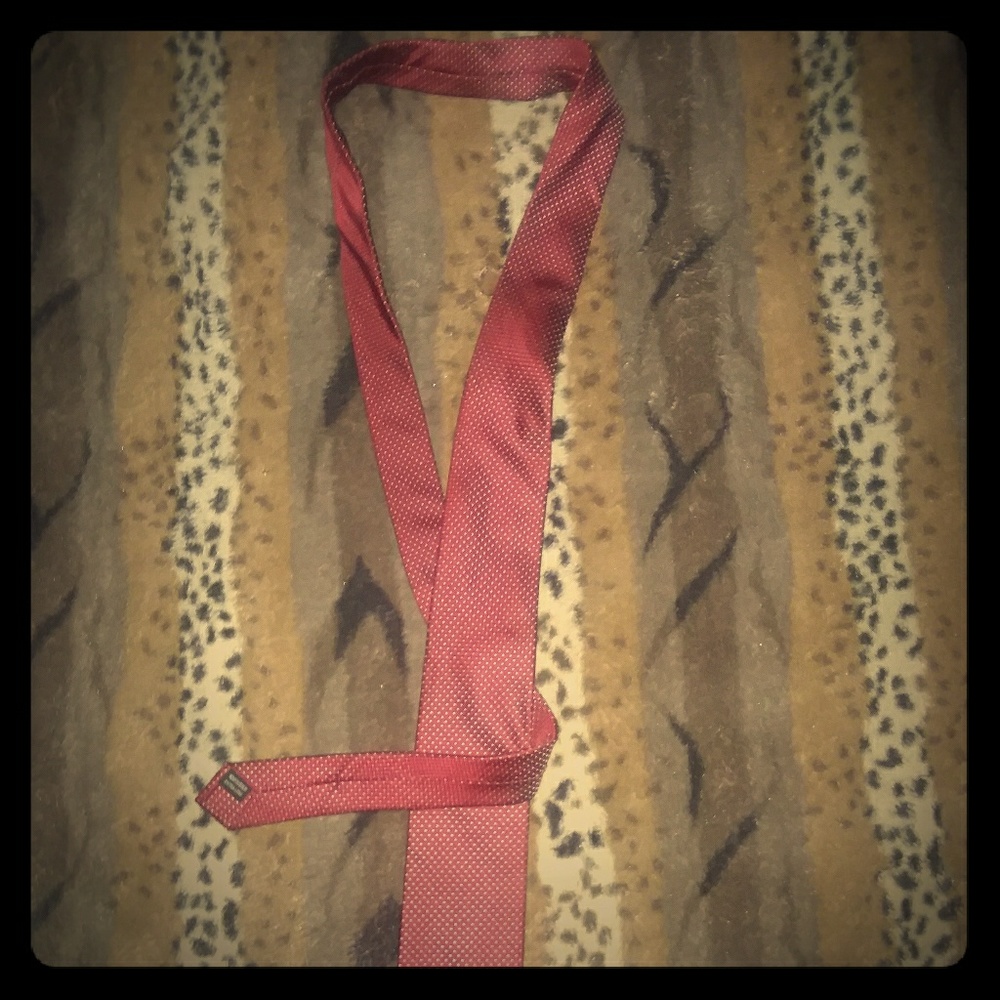 Silk tie